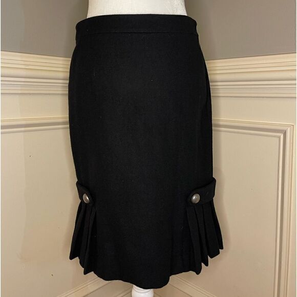 Banana Republic Wool Suit  - Picture 3 of 16